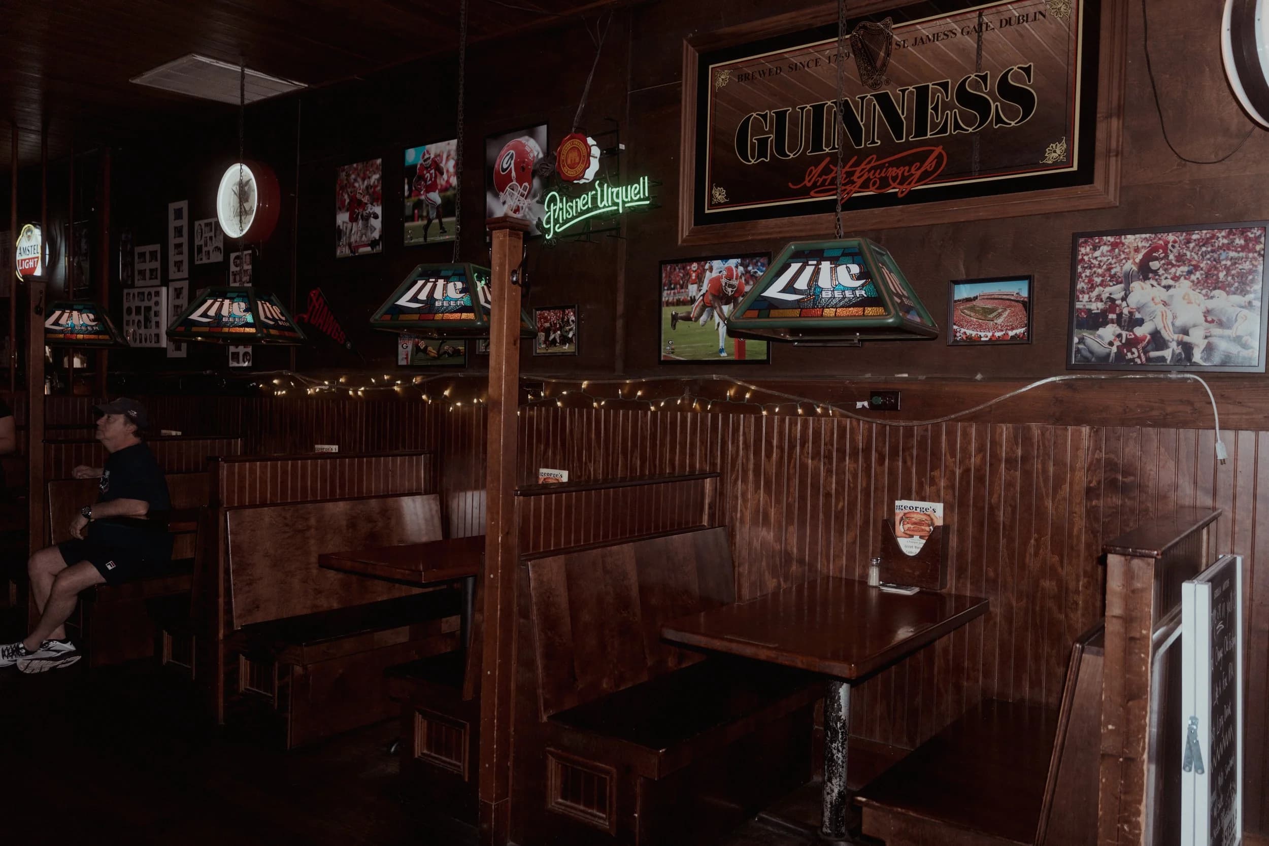 Inside George's Bar & Restaurant